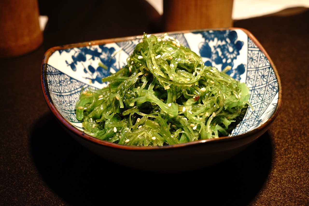 最新創(chuàng)意涼菜盤飾圖片，引領美食藝術新潮的靈感之源