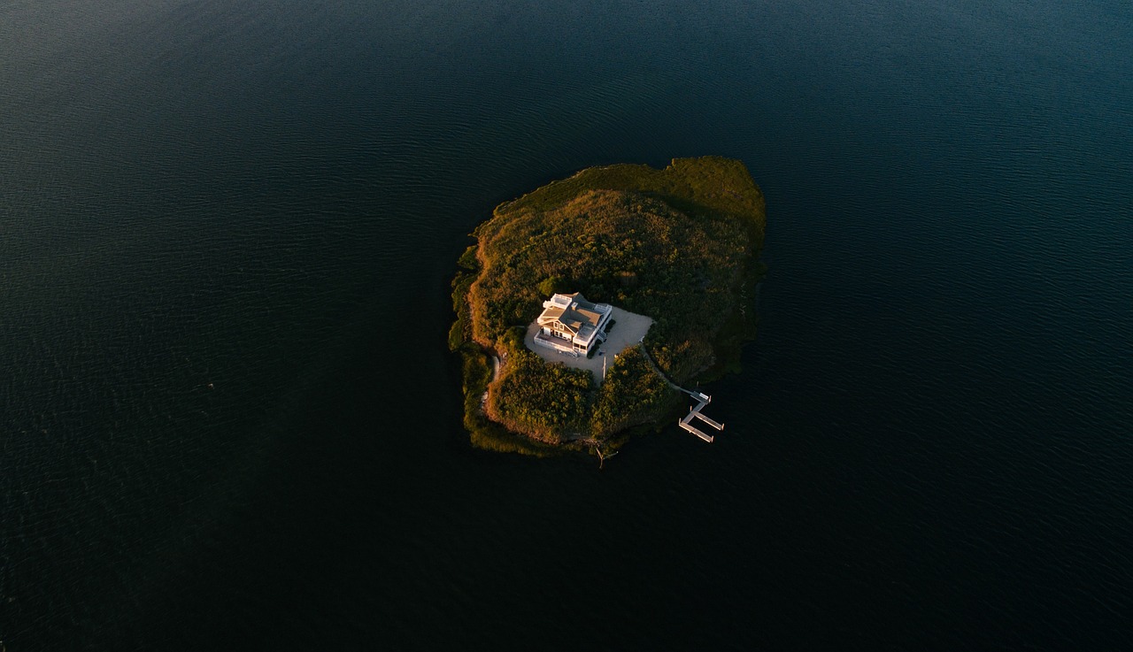長(zhǎng)興島航母最新動(dòng)態(tài)揭秘，中國(guó)海軍建設(shè)邁入新紀(jì)元