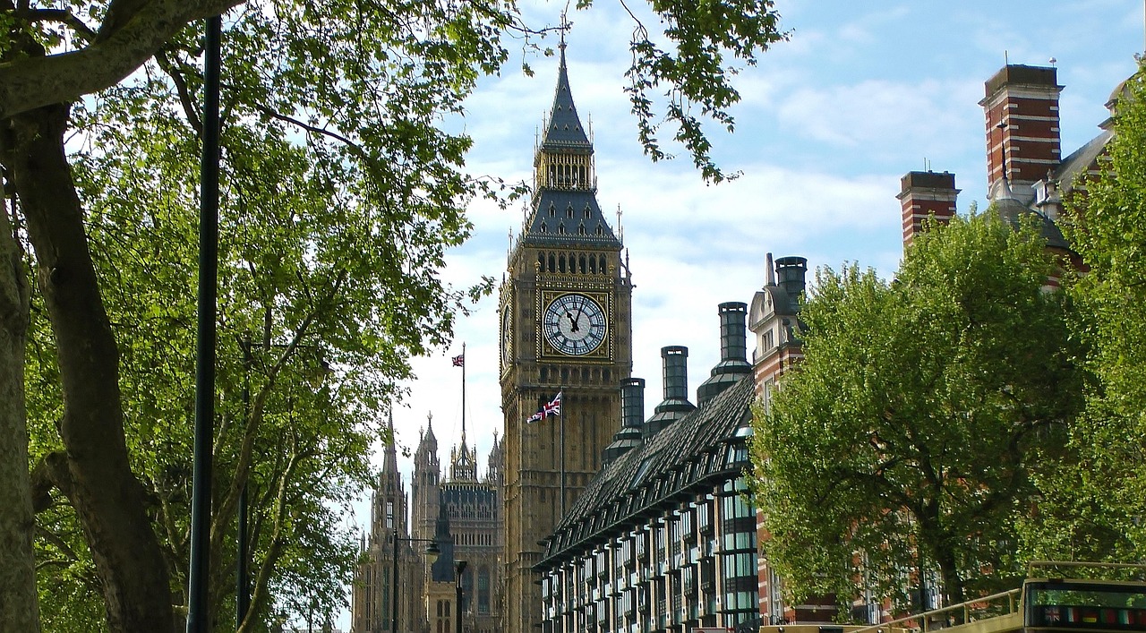 英國(guó)簽證最新動(dòng)態(tài)，更新內(nèi)容及其影響分析